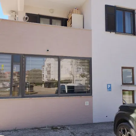 Apartment Beti *